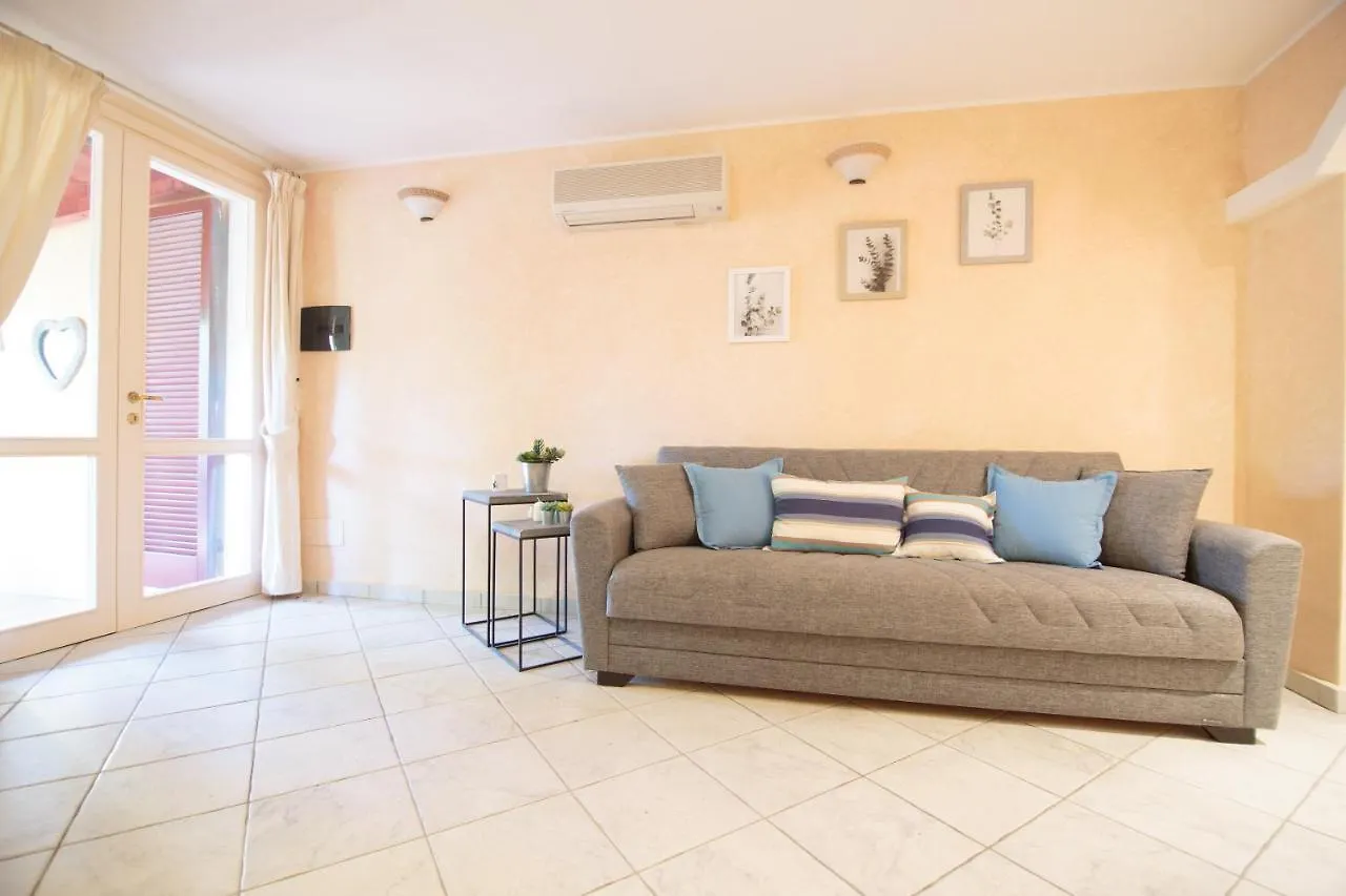 Casa Daniela Apartment Su Forti Италия