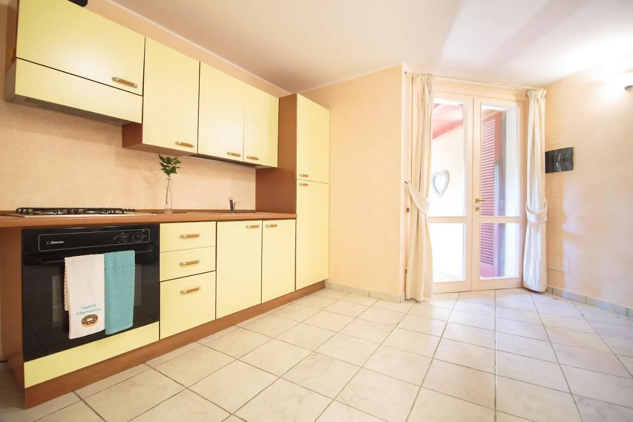 Casa Daniela Apartment Su Forti Италия